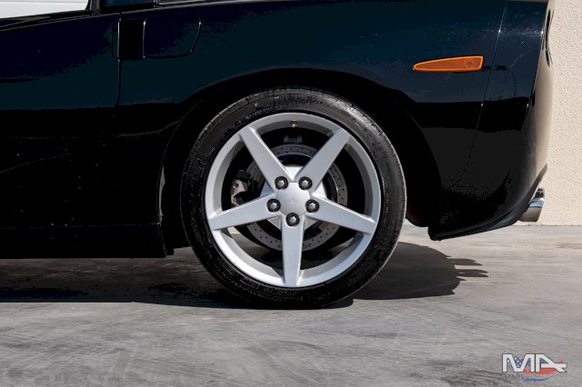 Chevrolet CORVETTE C6 Targa LS2 BVM / Européenne