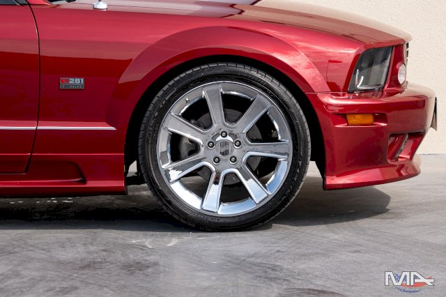 Ford MUSTANG GT SALEEN 4.6 V8 / S281 