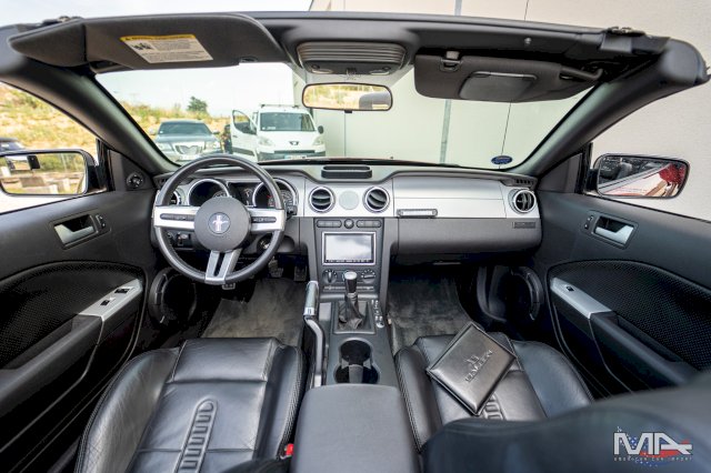 Ford MUSTANG GT SALEEN 4.6 V8 / S281 