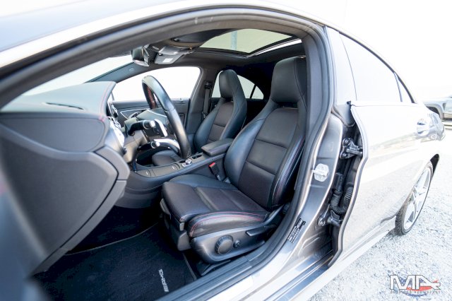 Mercedes-Benz CLA 250 Coupé Amg Line - Faible KMS