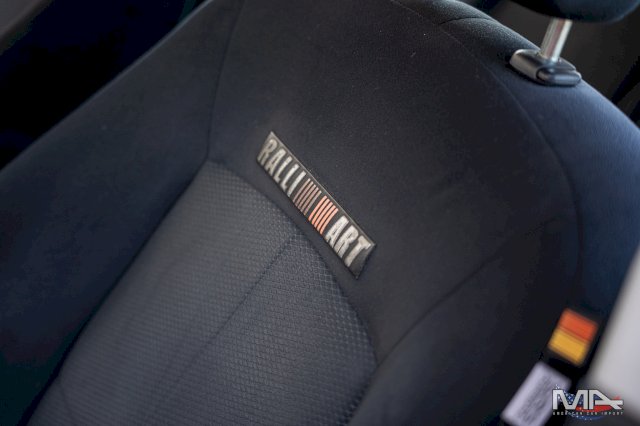Mitsubishi Lancer 2.0 Turbo Ralliart 4WD 240ch