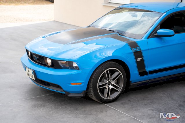 Ford Mustang Fastback GT 4.6 V8 Grabber Blue 