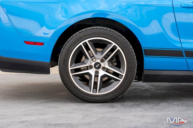 Ford Mustang Fastback GT 4.6 V8 Grabber Blue 