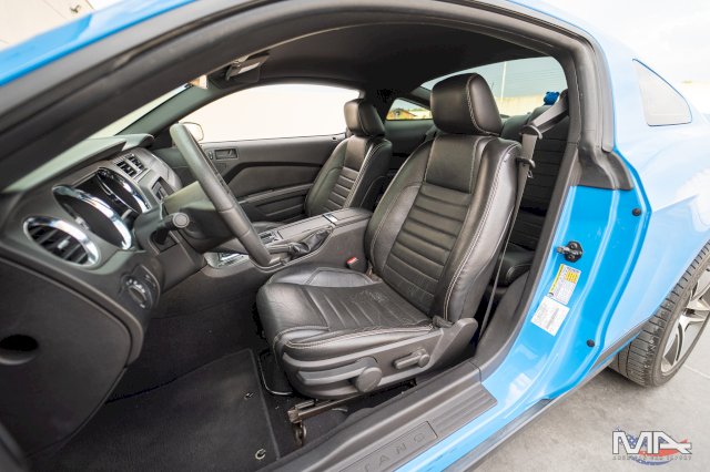 Ford Mustang Fastback GT 4.6 V8 Grabber Blue 