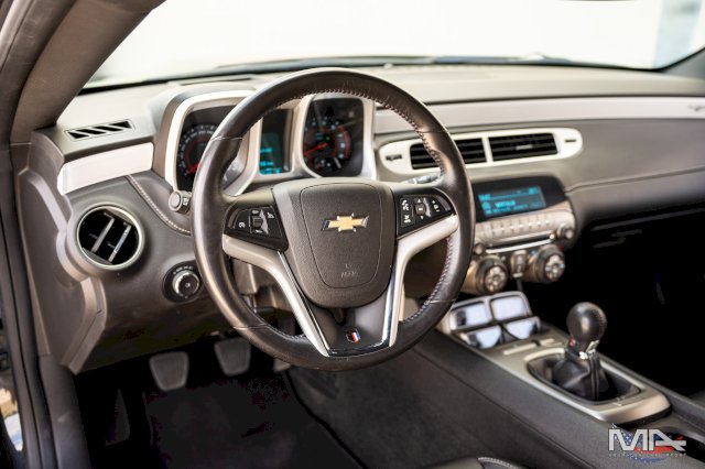 CHEVROLET  Camaro SS V8 6.2 / BVM