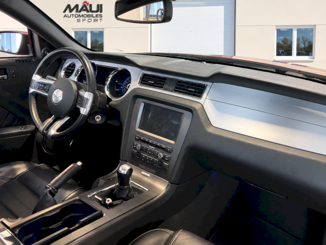 Ford Mustang Fastback GT 5.0 V8 420