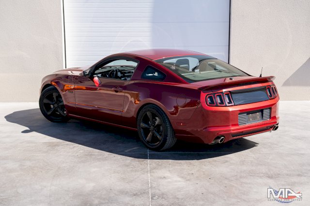 Ford MUSTANG GT 5.0 V8 BVM / en stock en France