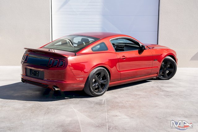Ford MUSTANG GT 5.0 V8 BVM / en stock en France