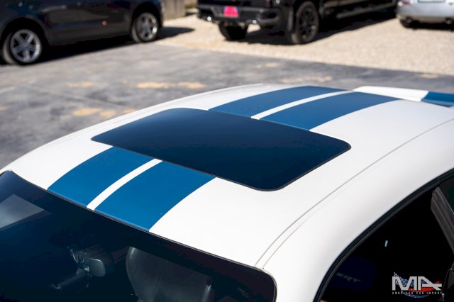 Dodge Challenger SRT8 6.4 V8