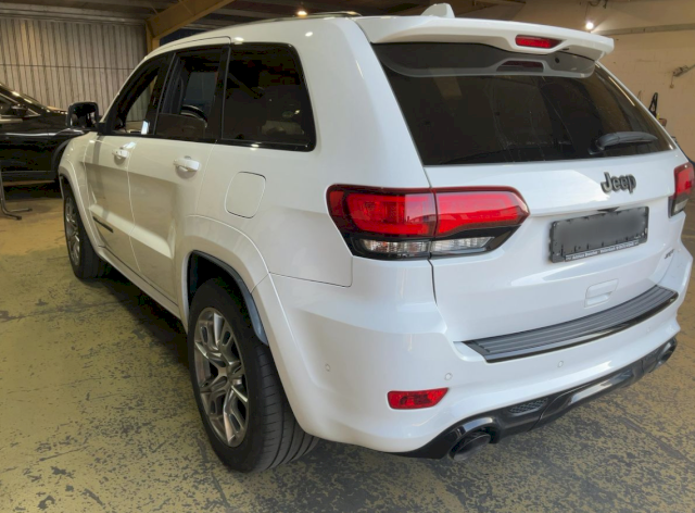 JEEP  GRAND CHEROKEE 6.4 V8 SRT MALUS INCLUS