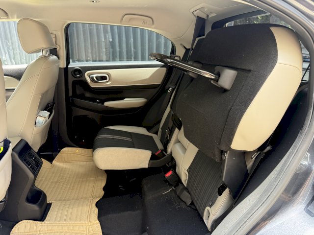 HM-Honda HR-V 1,5 131CH / ESSENCE HYBRIDE
