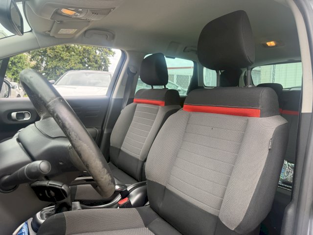 Citroen Citroën C3 Aircross 1,2 110CV / SHINE