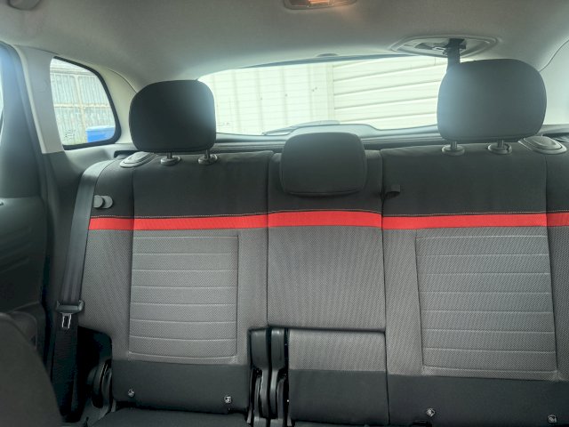 Citroen Citroën C3 Aircross 1,2 110CV / SHINE
