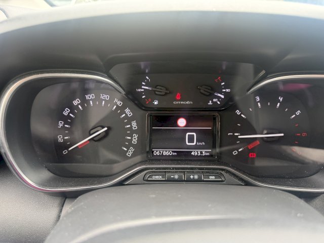 Citroen Citroën C3 Aircross 1,2 110CV / SHINE