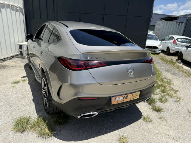 Mercedes-Benz Mercedes-Benz Glc Coupe GLC 300 E 4MATIC / HYBRIDE
