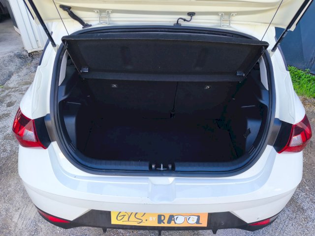Hyundai Hyundai i20 1.2 84cv