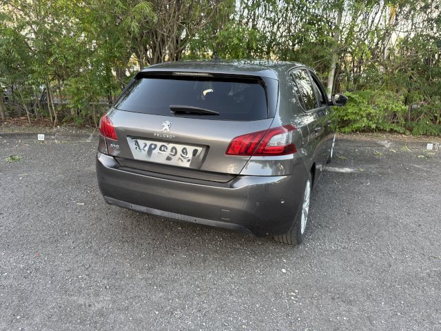 Peugeot Peugeot 308 1,2 130CV / BOITE AUTO 