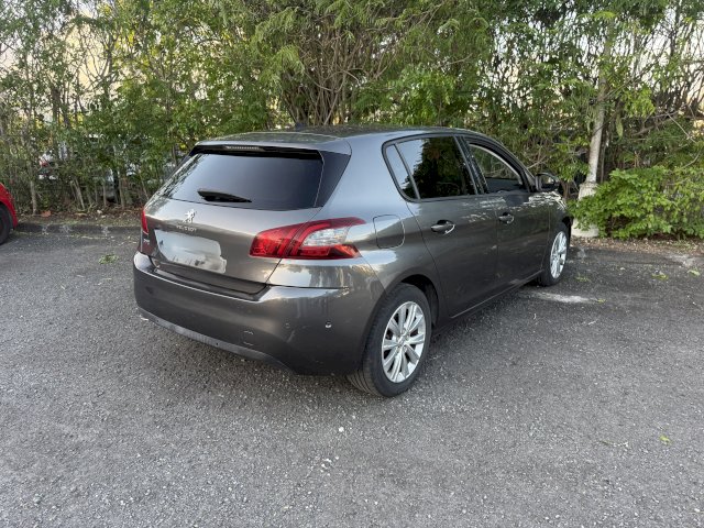 Peugeot Peugeot 308 1,2 130CV / BOITE AUTO 