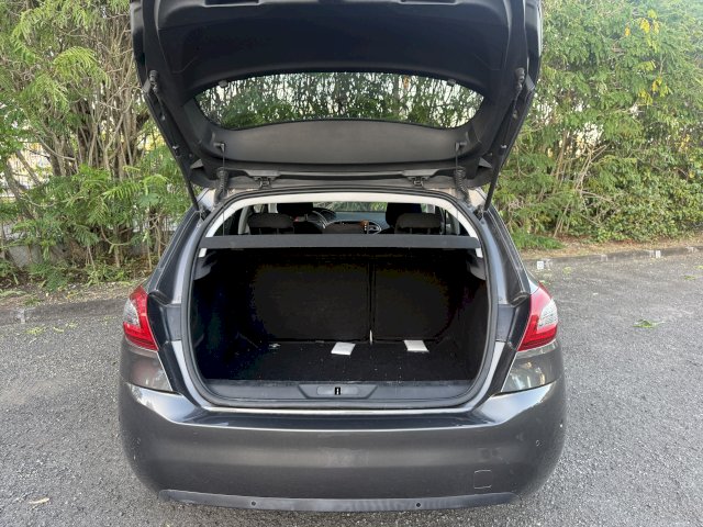 Peugeot Peugeot 308 1,2 130CV / BOITE AUTO 