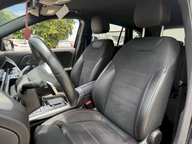 Mercedes-Benz Mercedes-Benz Classe GLA GLA 200 D / BOITE AUTO