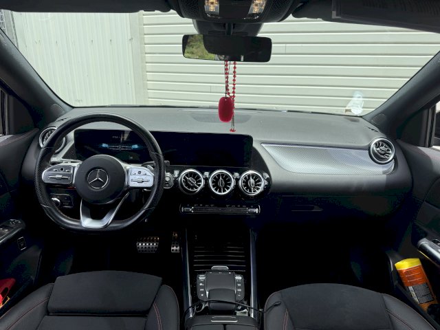 Mercedes-Benz Mercedes-Benz Classe GLA GLA 200 D / BOITE AUTO