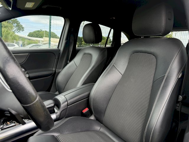 Mercedes-Benz Mercedes-Benz Classe GLA GLA 250 E / AMG LINE