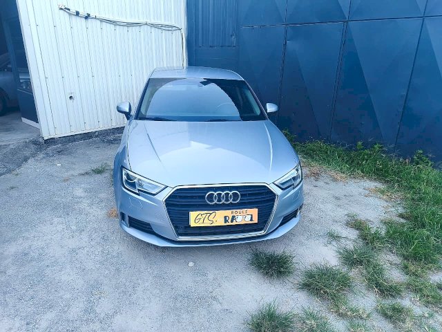 Audi Audi A3 TFSI 116cv | Boite automatique