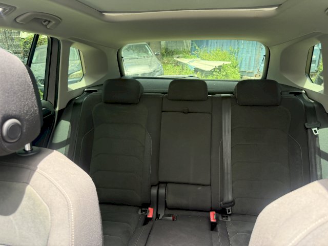 Volkswagen Volkswagen Tiguan 1,5 150CV / R LINE / BOITE AUTO
