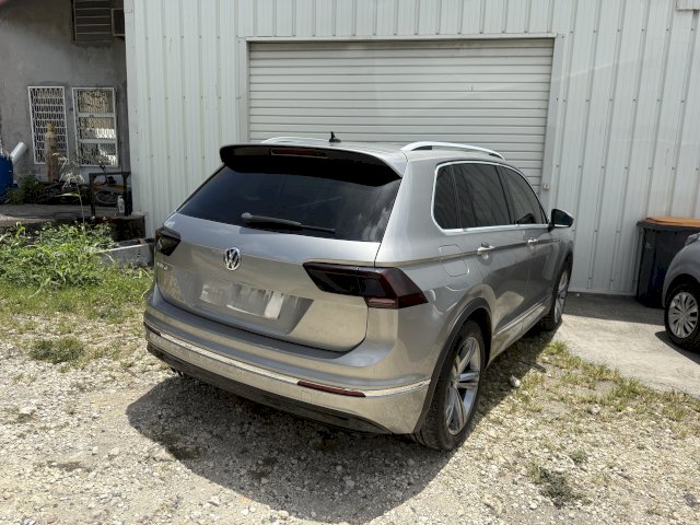 Volkswagen Volkswagen Tiguan 1,5 150CV / R LINE / BOITE AUTO