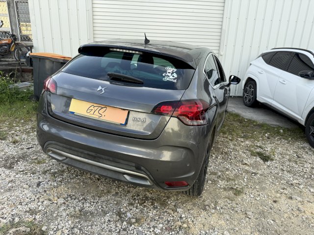 DS DS  4 BlueHDi 181ch / BOITE AUTO