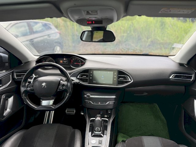 Peugeot Peugeot 308 1,2 130CV BOITE AUTO GT