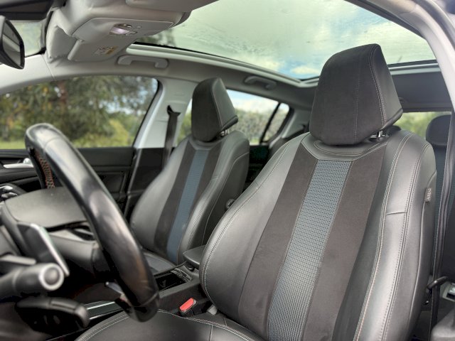 Peugeot Peugeot 308 1,2 130CV BOITE AUTO GT