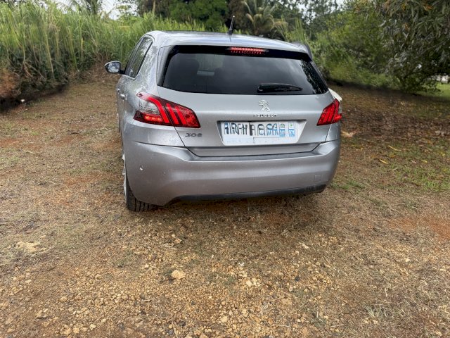 Peugeot Peugeot 308 1,2 130CV BOITE AUTO GT