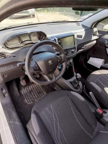 Peugeot Peugeot 208  1.2 PureTech Active 5p