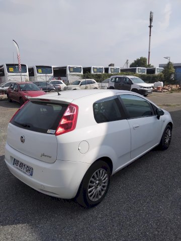 Fiat Fiat Punto  1.3 Multijet 16v 75ch Dynamic 3p