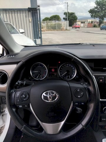 Toyota Toyota Auris II 124 D-4D FAP Dynamic