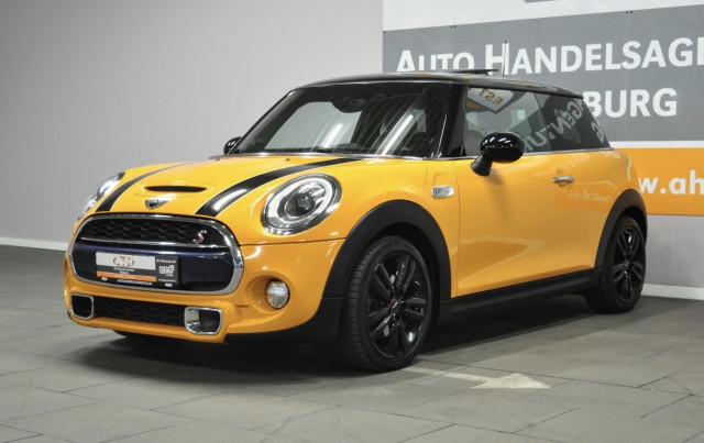 Mini Mini Cooper S COOPER S 192 VOLCANIC ORANGE