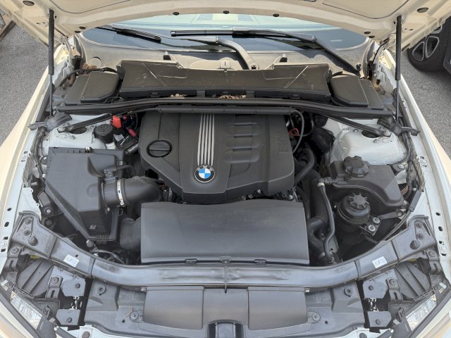 BMW BMW Série 3 V (E93) 320dA 184ch M Sport