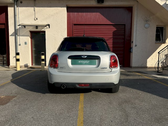 Mini Mini Mini Finition Business