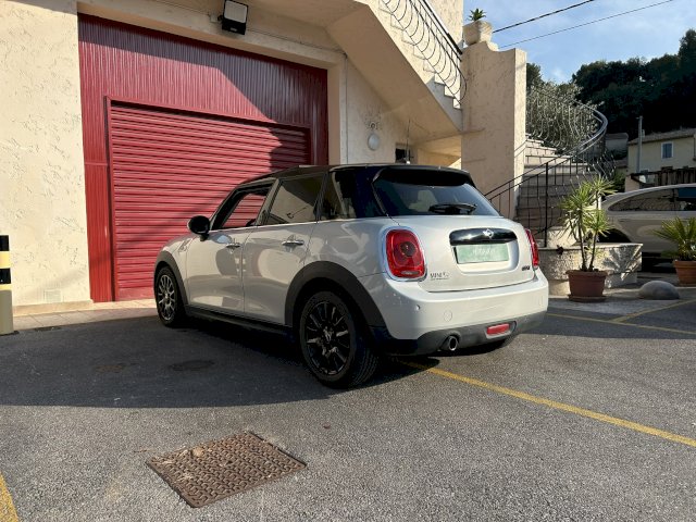 Mini Mini Mini Finition Business
