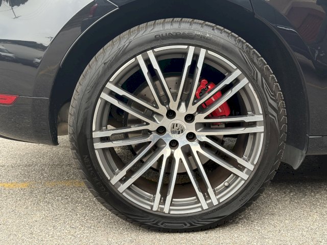 Porsche Macan 3.6 V6 400ch Turbo PDK