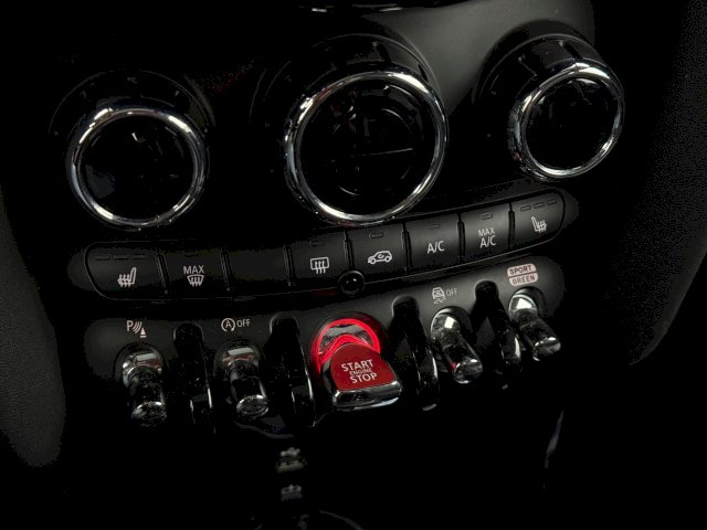 Mini Mini Mini Edition Premium Plus