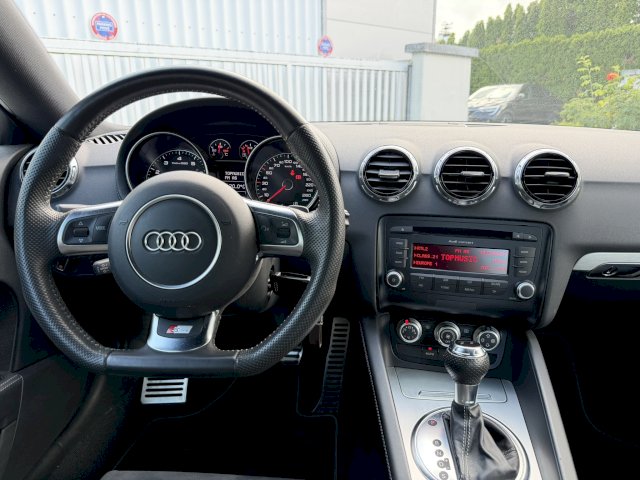 Audi Audi TT II 2.0 TFSI 211ch S tronic 6