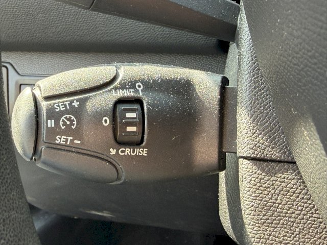 Peugeot Peugeot 308 II 1.6 HDi FAP 92ch Business 5p