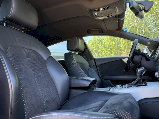 Audi Audi A7  3.0 V6 TDI 272ch S line quattro S tronic 7