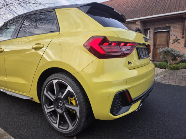 Audi Audi A1 40 TFSI S-line