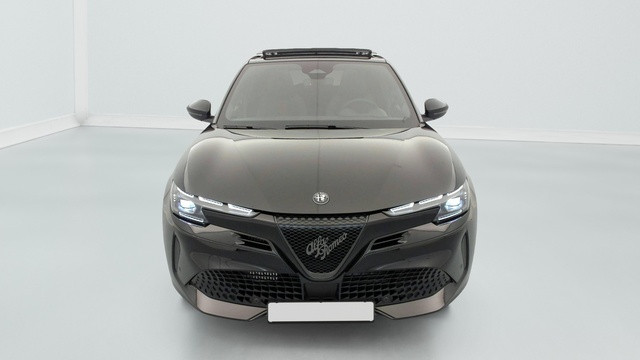 Alfa-Romeo Alfa-Romeo Junior 1.2 Ibrida 145ch Intensa e-DCT6 Q4