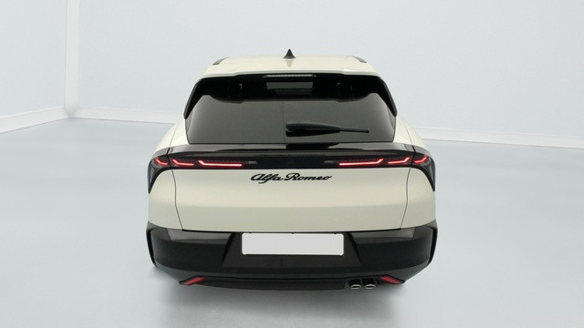 Alfa-Romeo Alfa-Romeo Junior 1.2 Ibrida 145ch e-DCT6