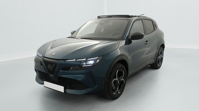 Alfa-Romeo Alfa-Romeo Junior 1.2 Ibrida 145ch Intensa e-DCT6 Q4