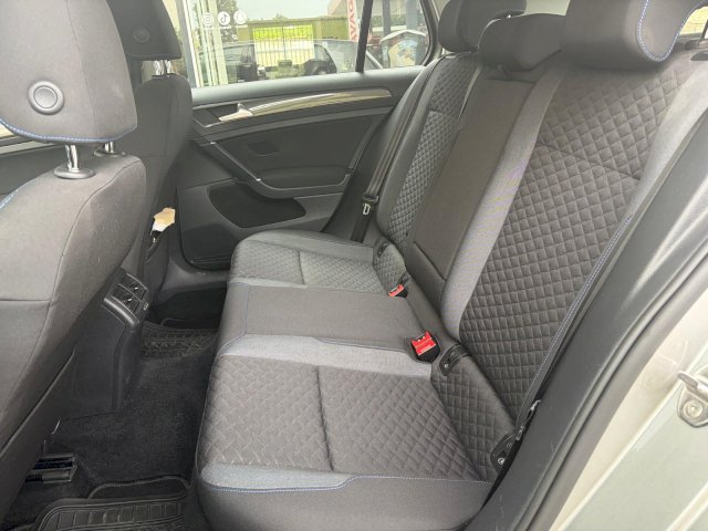 Volkswagen Volkswagen Golf 1.0 TSI 115ch Connect BVM